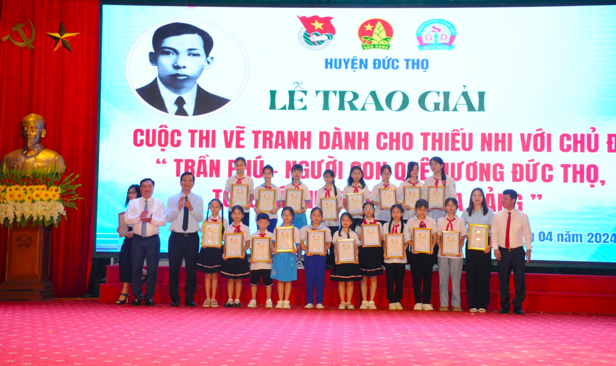 Lễ tổng kết và trao giải Cuộc vận động sáng tác, quảng bá tác phẩm văn học nghệ thuật về đề tài “Trần Phú – Tổng Bí thư đầu tiên của Đảng và quê hương Đức Thọ”